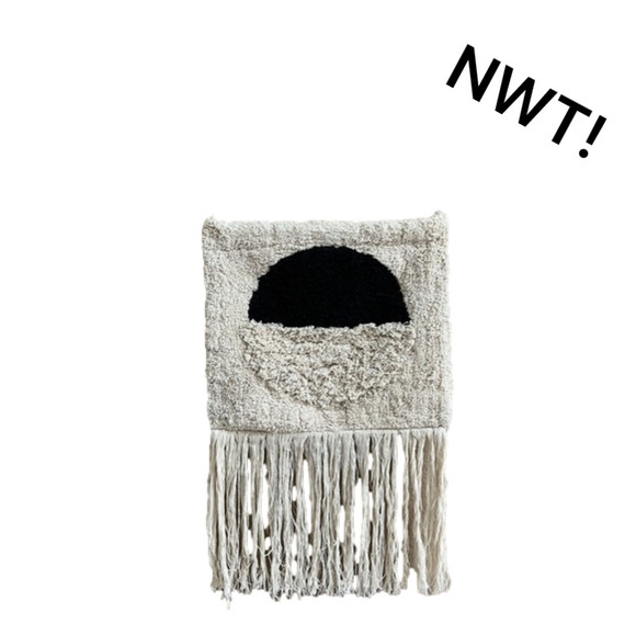 Beautiful hand woven indian wall tapestry - Picture 1 of 5